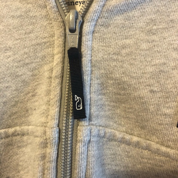 Vineyard Vines Gray Pullover Size Large - Picture 2 of 7